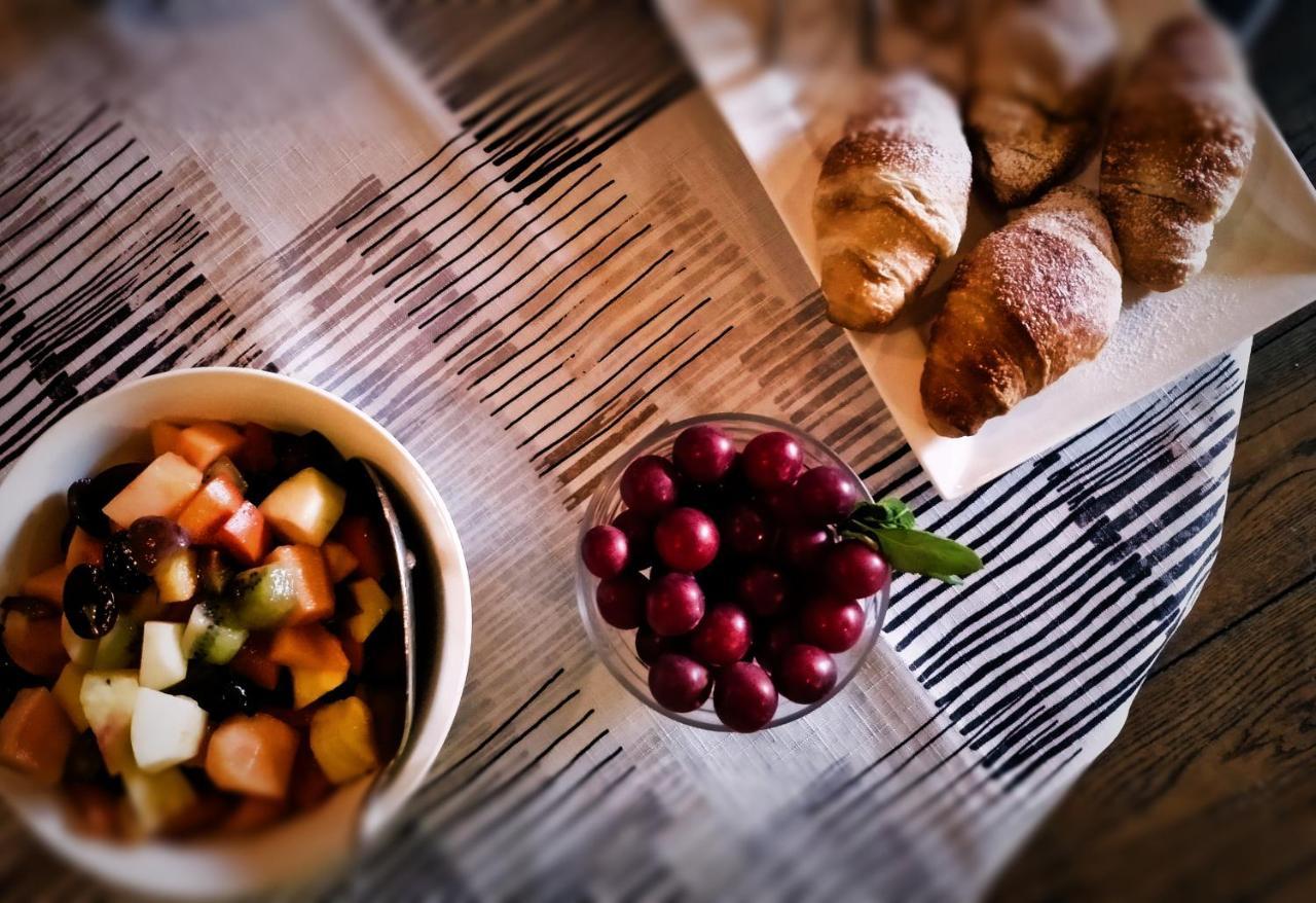 Gran Osteria Tre Noci Hotell Sistiana Exteriör bild