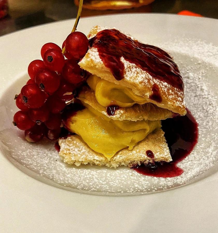 Gran Osteria Tre Noci Hotell Sistiana Exteriör bild