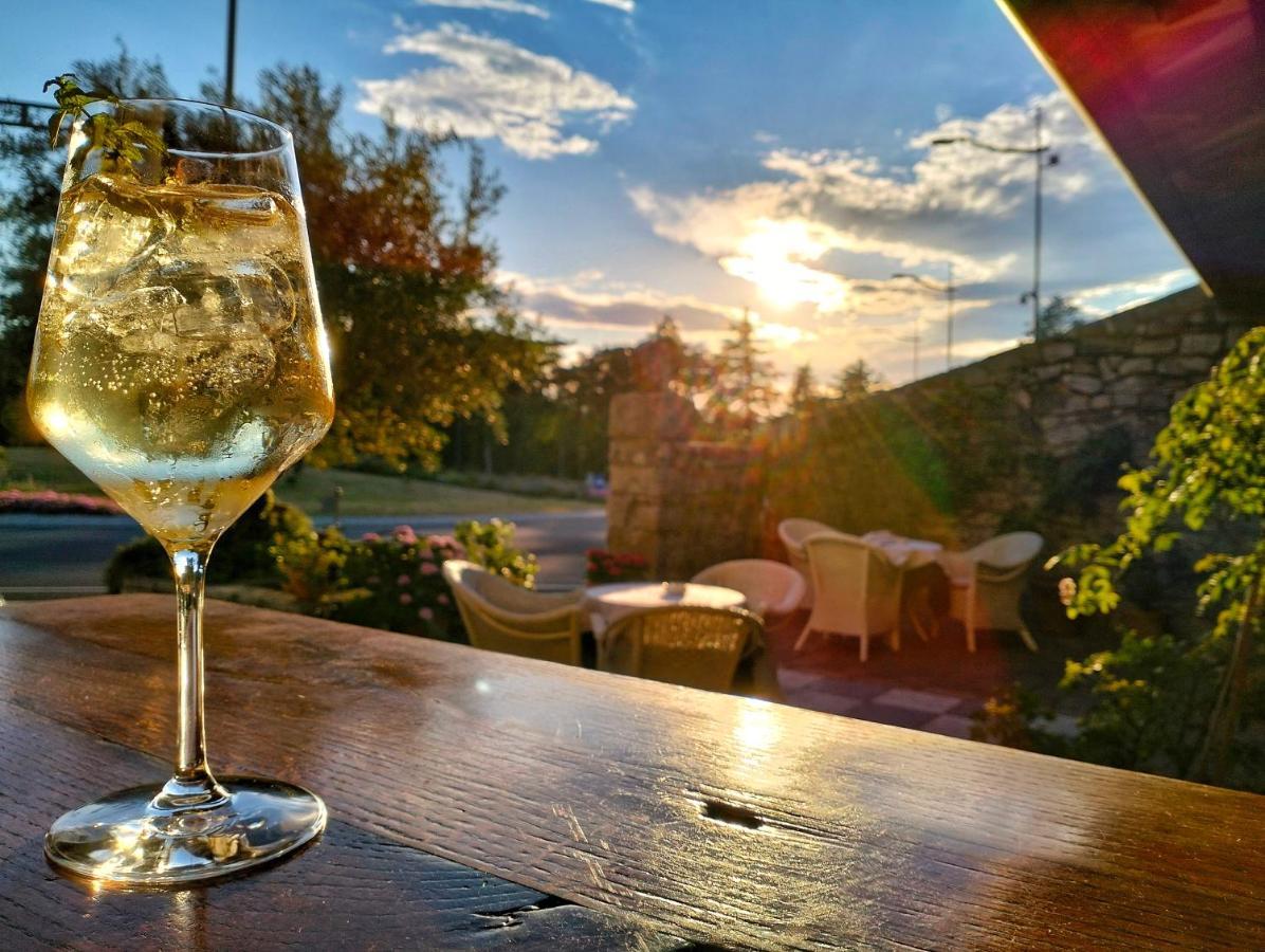 Gran Osteria Tre Noci Hotell Sistiana Exteriör bild