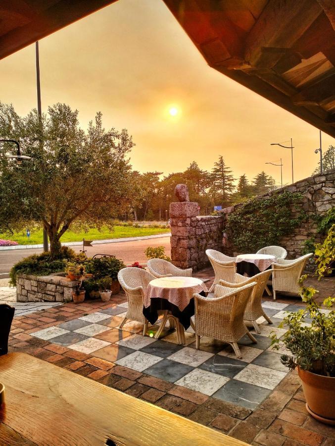 Gran Osteria Tre Noci Hotell Sistiana Exteriör bild